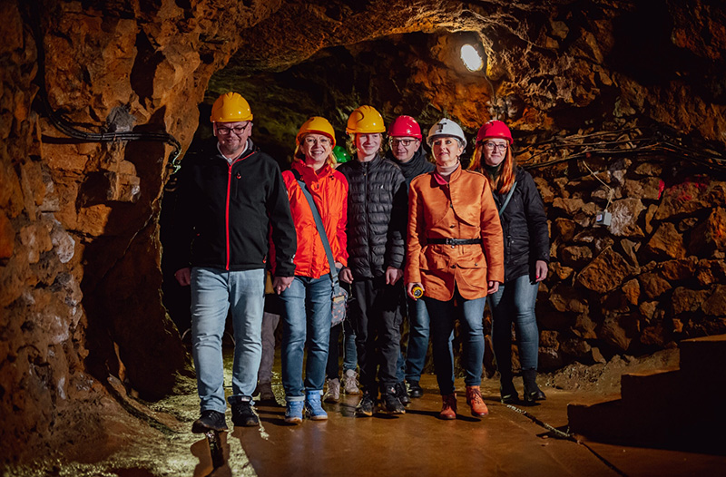 Podziemna trasa piesza, muzeum multimedialne i przepływ łodziami